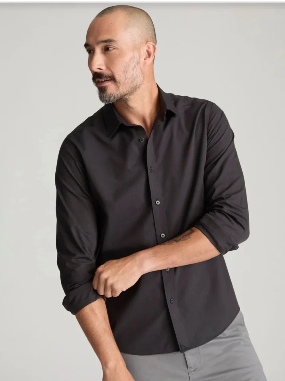 UNTUCKit Black Stone Wrinkle Free Button Down Shirt Black